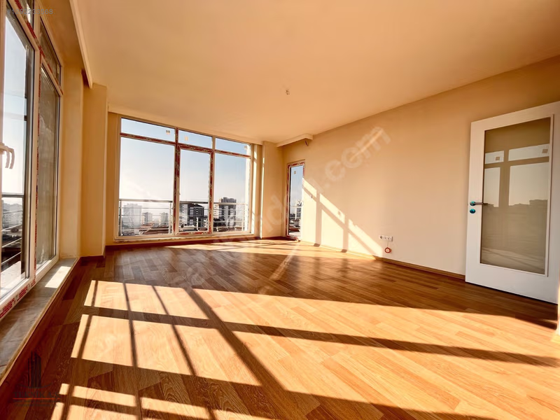 KARTAL'ın EN NEZİH BÖLGESİNDE, SIFIR BİNADA, 3+1 FIRSAT DAİRE