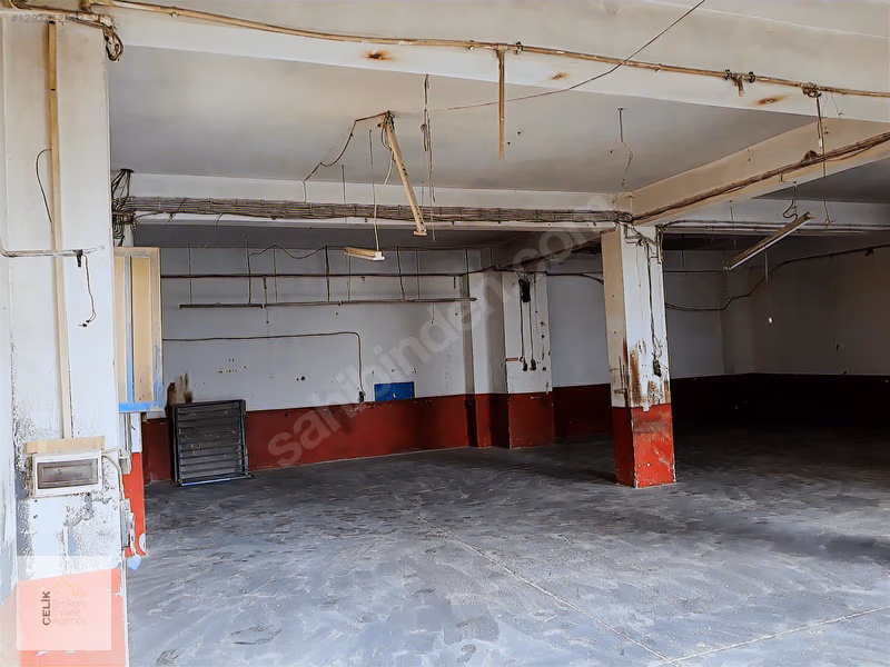 İKİTELLİ OSB PİK DÖK.SAN SİTESİNDE KİRALIK 750 M2-H:6 İMALATHANE